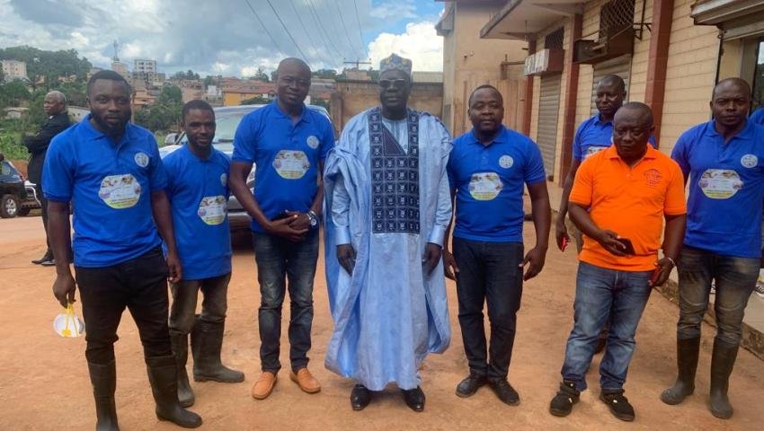 Visite du cluster piscicole par le Ministre de la jeunesse et de l’éducation civique